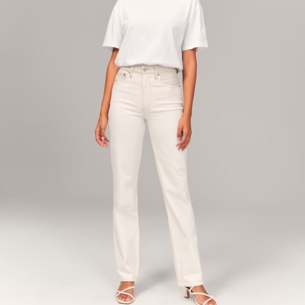 A&F The 90s Straight Ultra High Rise with Side Slit